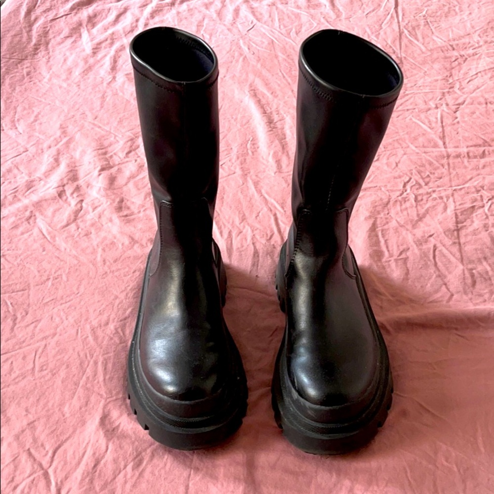 Sleek faux leather boots!